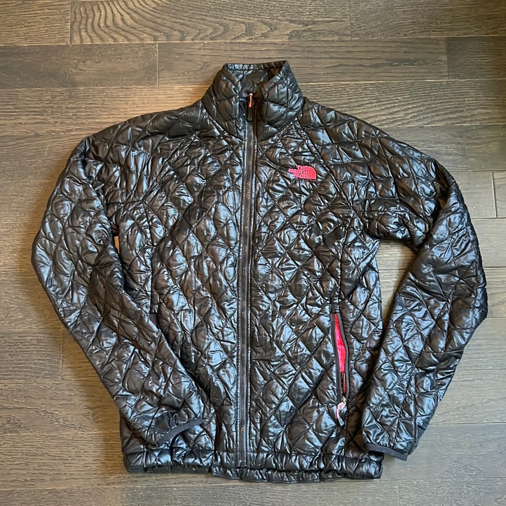Worn only twice, North face, black and pink winter jacket
